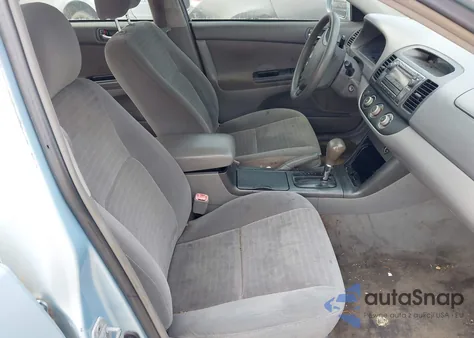 2005 Toyota Camry Le from USA, damaged, VIN 4T1BE32K55U507272